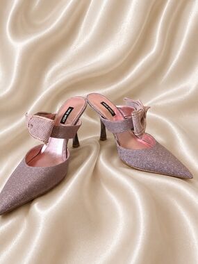 Nine West Pink Glitter Pointed-Toe Heels with Bow Accent